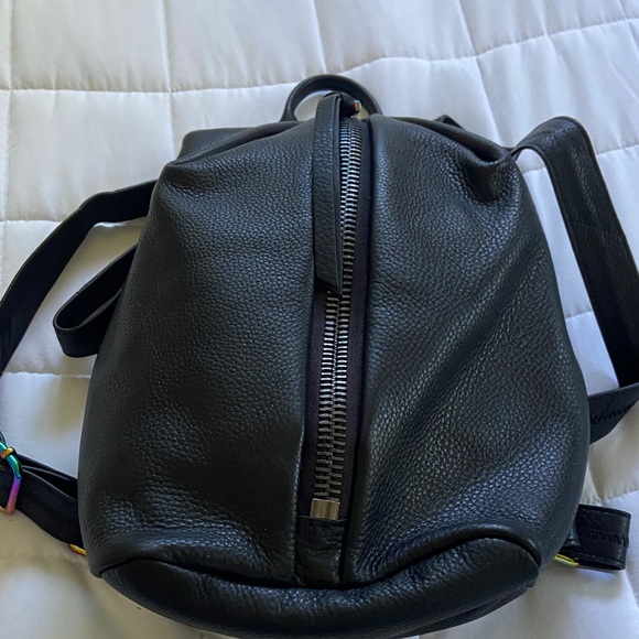 Aimee Kestenberg Black leather backpack - Picture 1 of 6